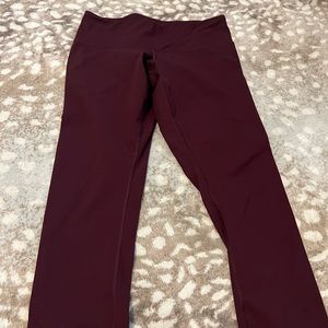 Lululemon cropped maroon leggings